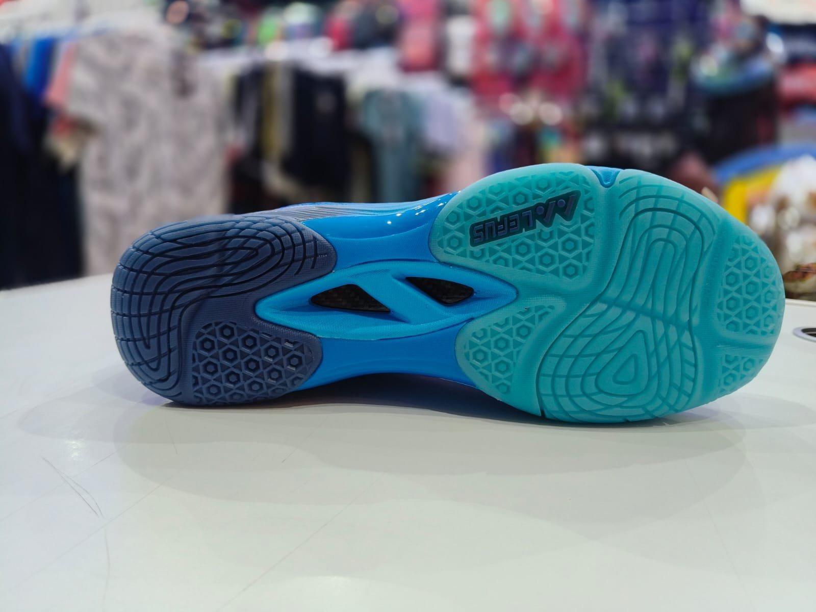 LEFUS L020 BADMINTON SHOES - Image 3