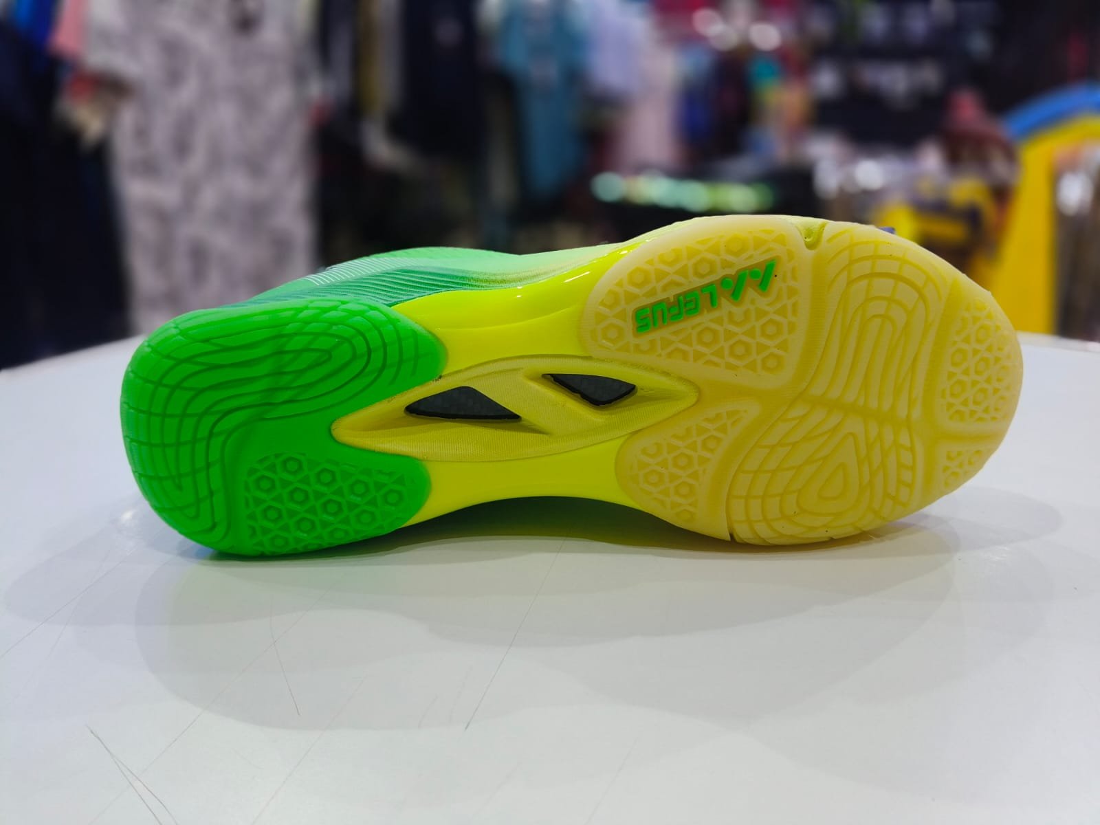 LEFUS L020 BADMINTON SHOES - Image 4